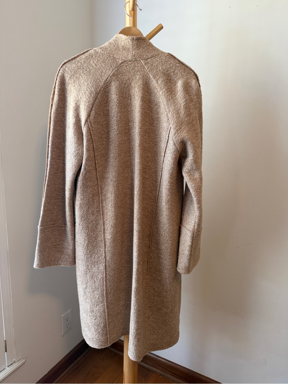 Tahari Wool Blend Coat Women’s Large Open Long Jacket Draped Collar Textured Knt - Picture 2 of 7